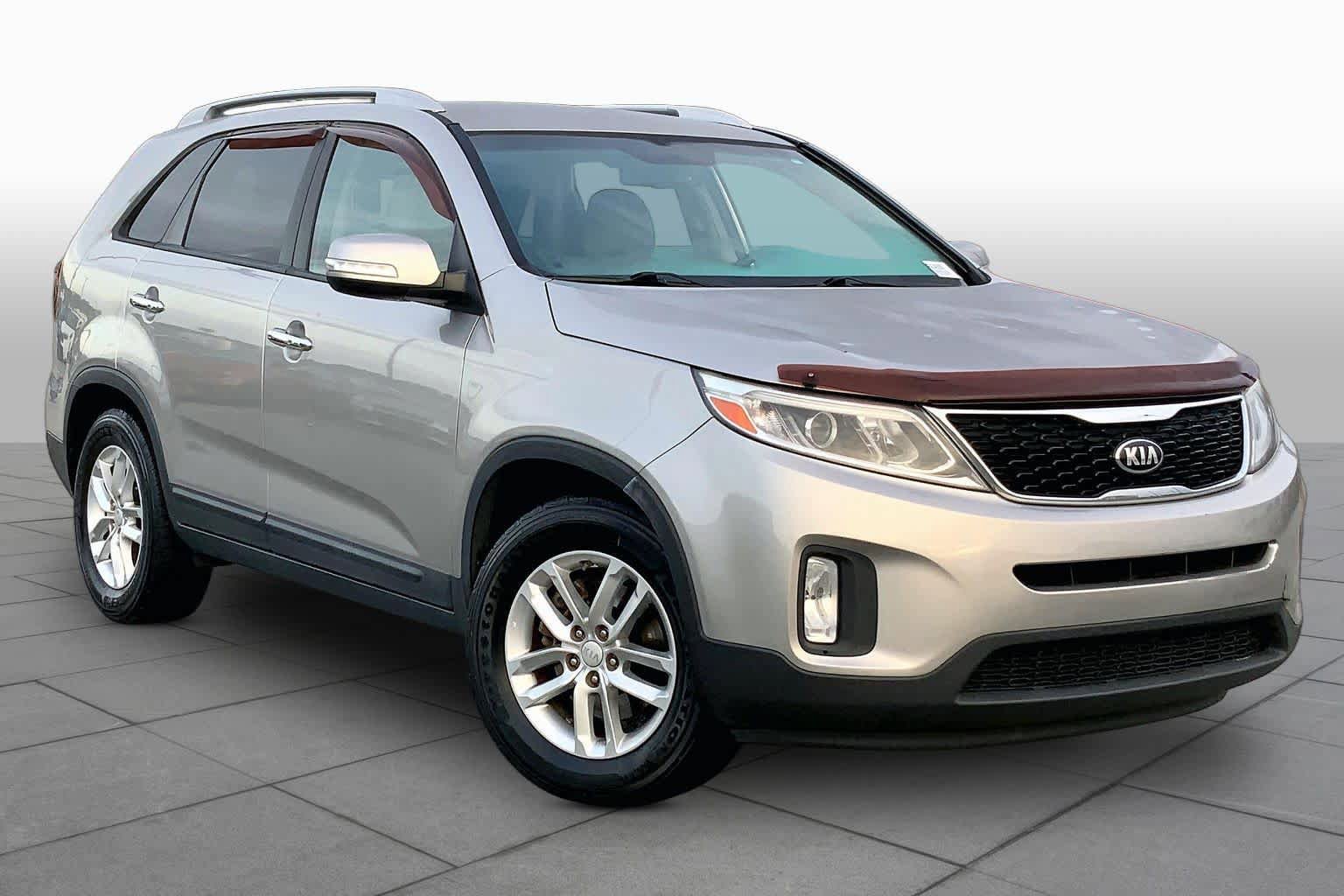 Used 2015 Kia Sorento LX FWD image 3