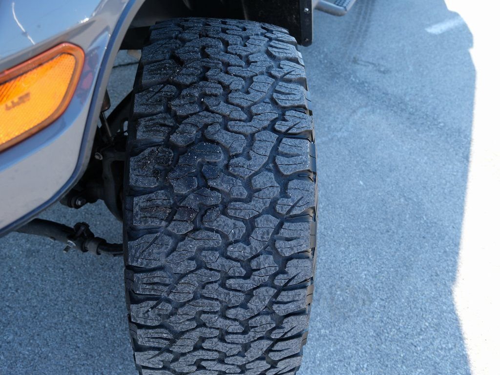 Used 2022 Jeep Gladiator Overland image 13