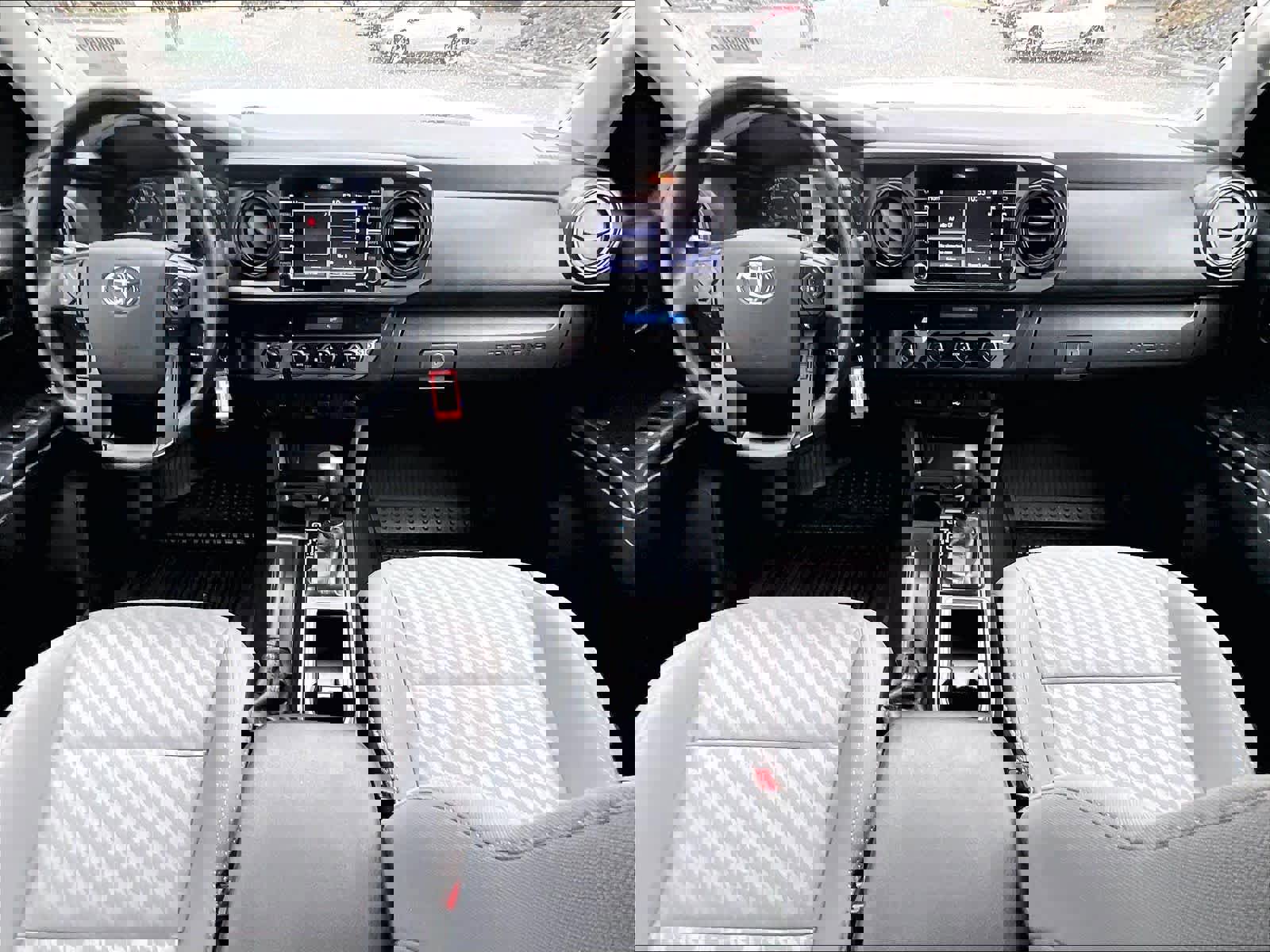 Used 2023 Toyota Tacoma SR image 21