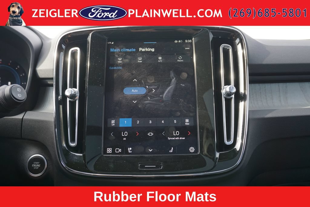 Used 2024 Volvo XC40 B5 Plus w/ Protection Package Premier AWD/4WD image 22