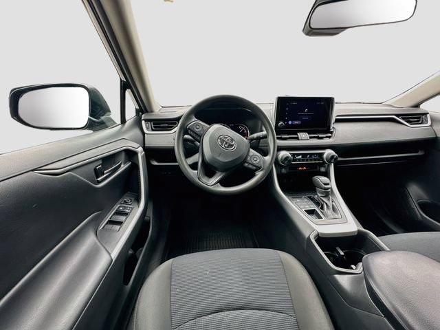 Used 2023 Toyota RAV4 LE AWD/4WD image 20