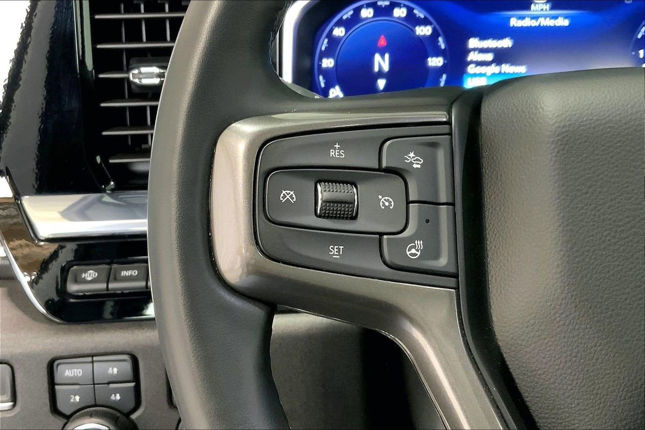 Used 2024 Chevrolet Silverado 2500 High Country w/ High Country Premium Package image 21