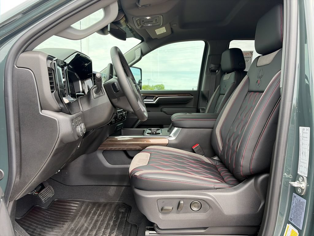 New 2026 Chevrolet Silverado 2500 LT w/ Trail Boss Package AWD/4WD image 13