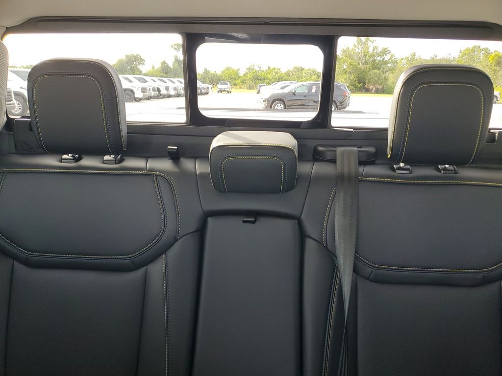 Used 2025 Ford Maverick Lobo image 13