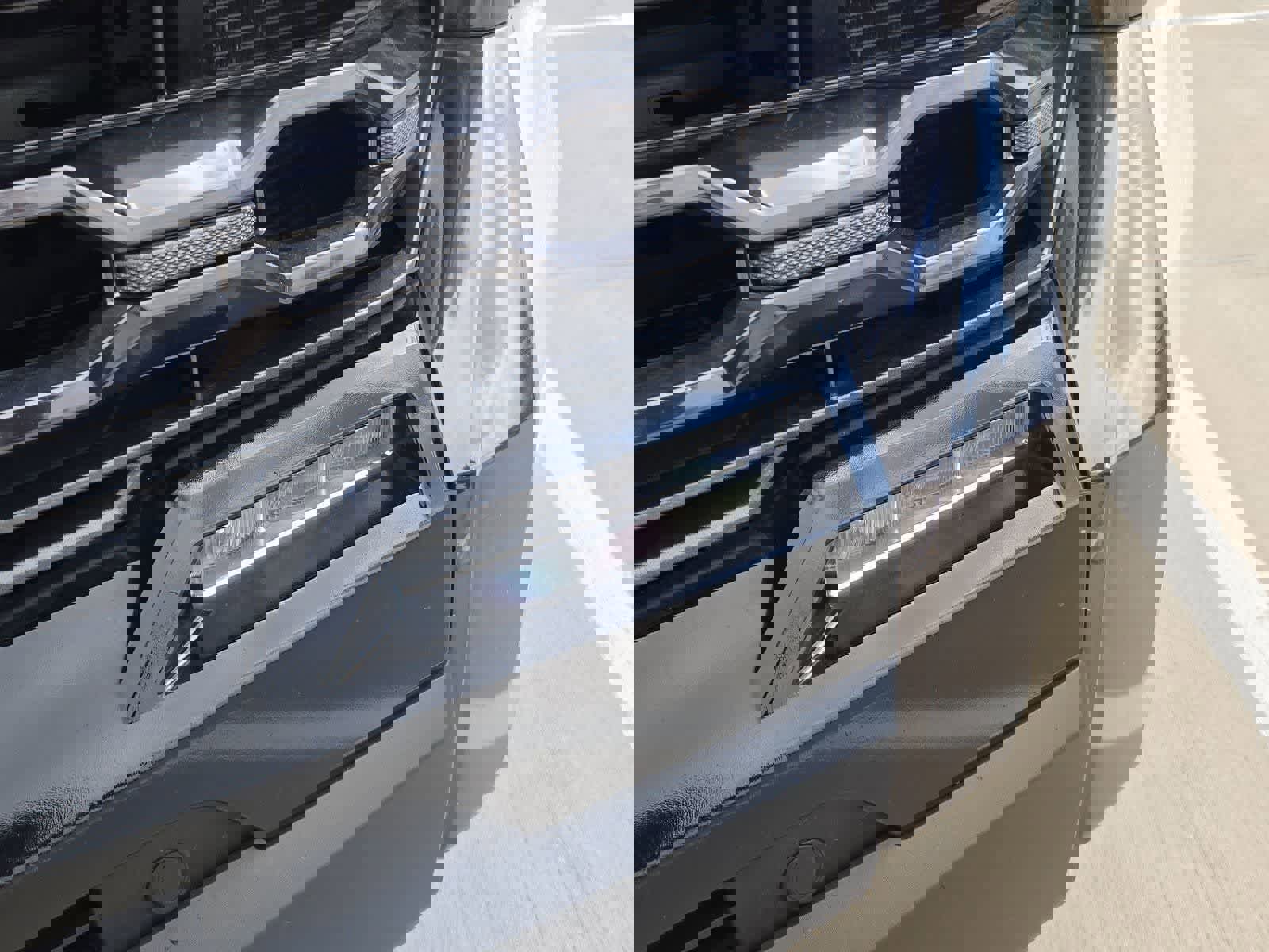 Used 2023 Toyota Tundra Platinum w/ Advanced Package image 10