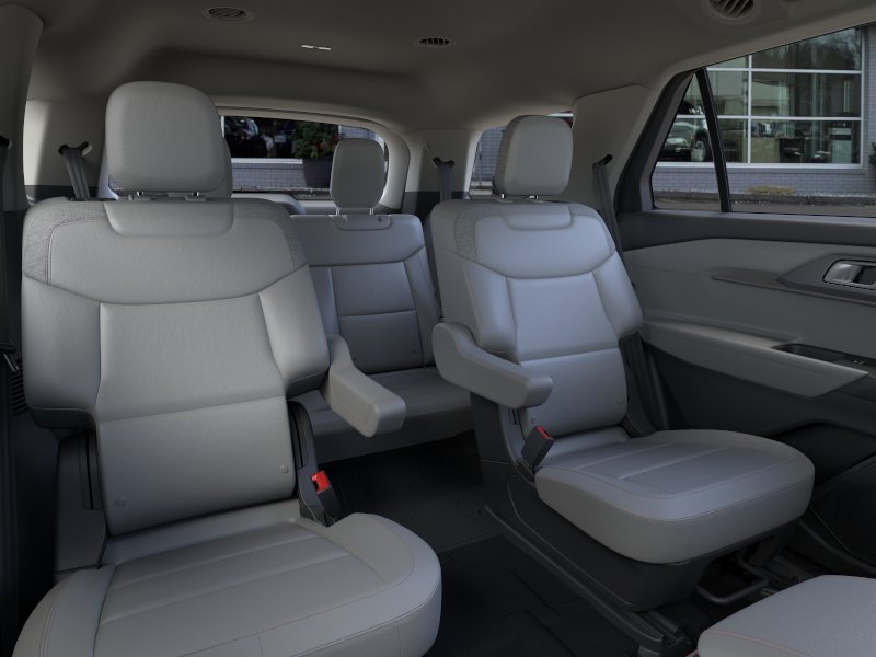 New 2026 Ford Explorer Active w/ Active Comfort Package AWD/4WD image 11