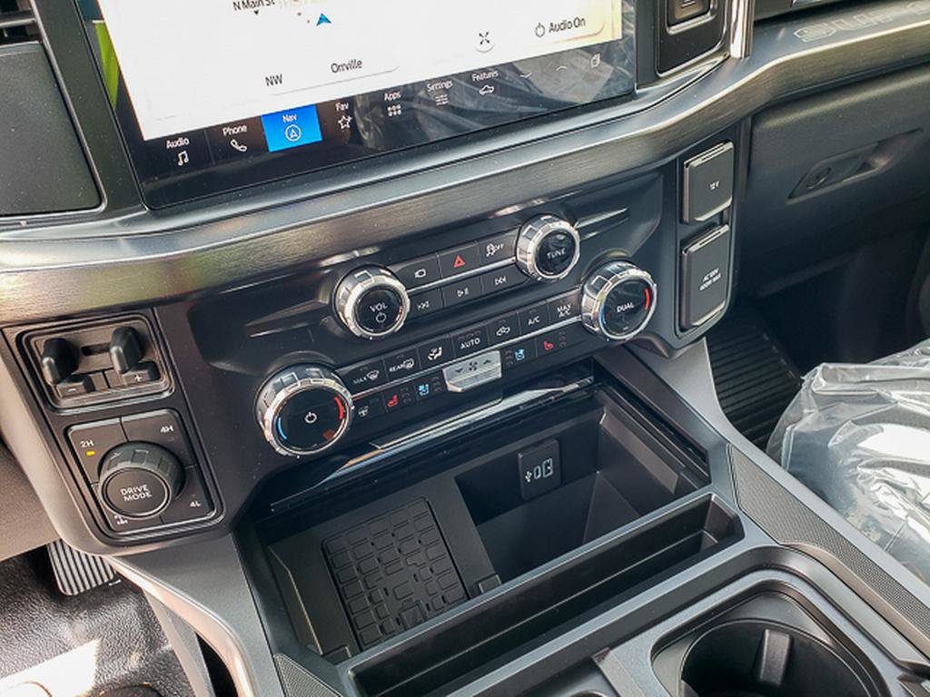 New 2026 Ford F350 Lariat image 15