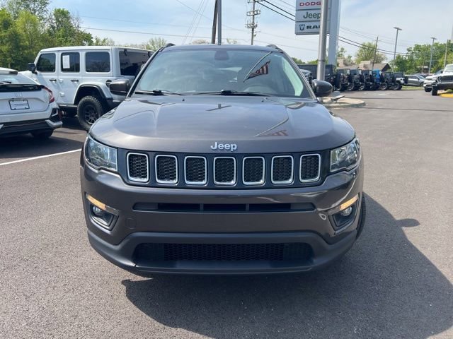 Used 2017 Jeep Compass Latitude w/ Popular Equipment Group FWD image 24