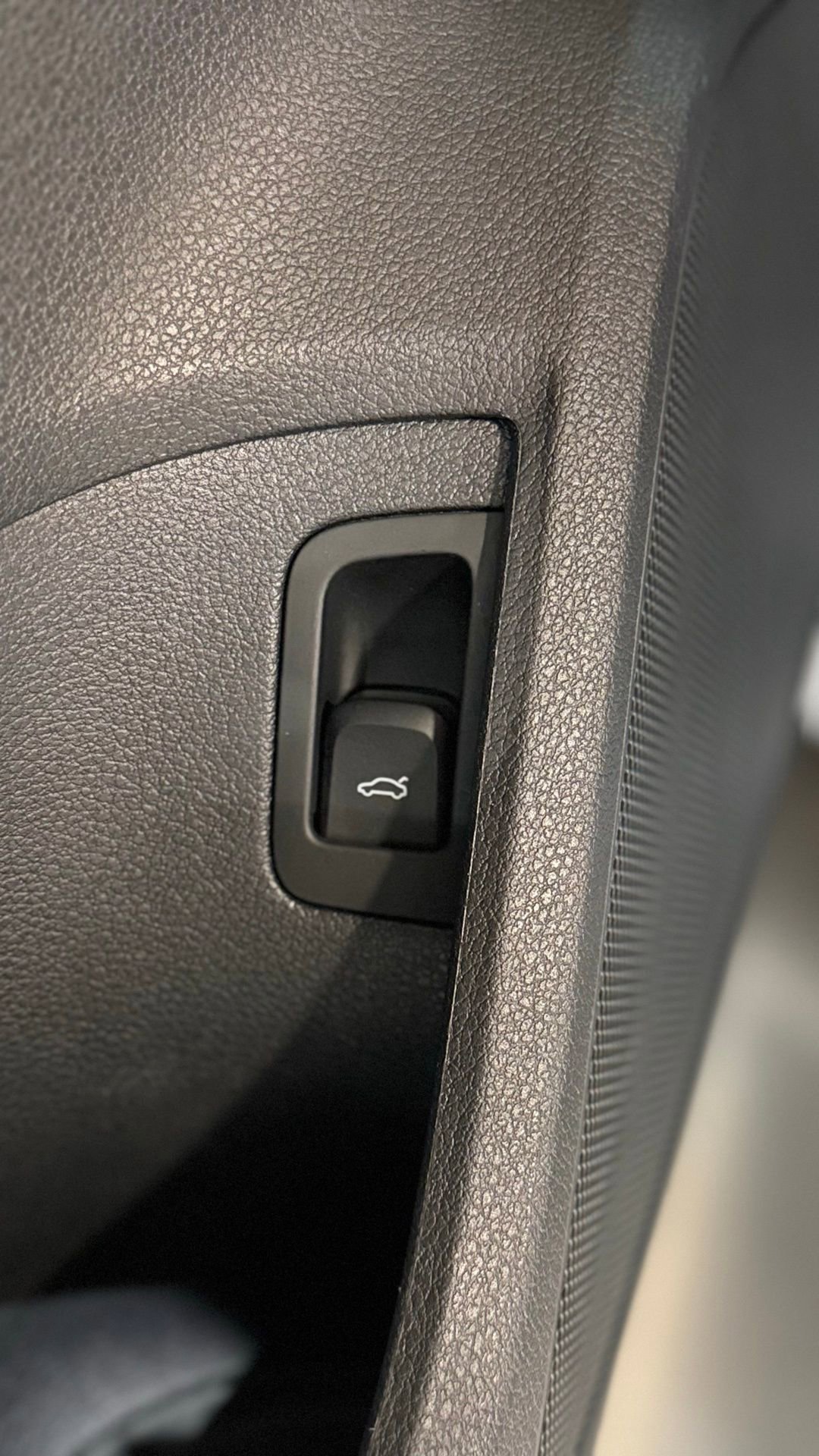 Used 2016 Audi S3 Premium Plus image 34