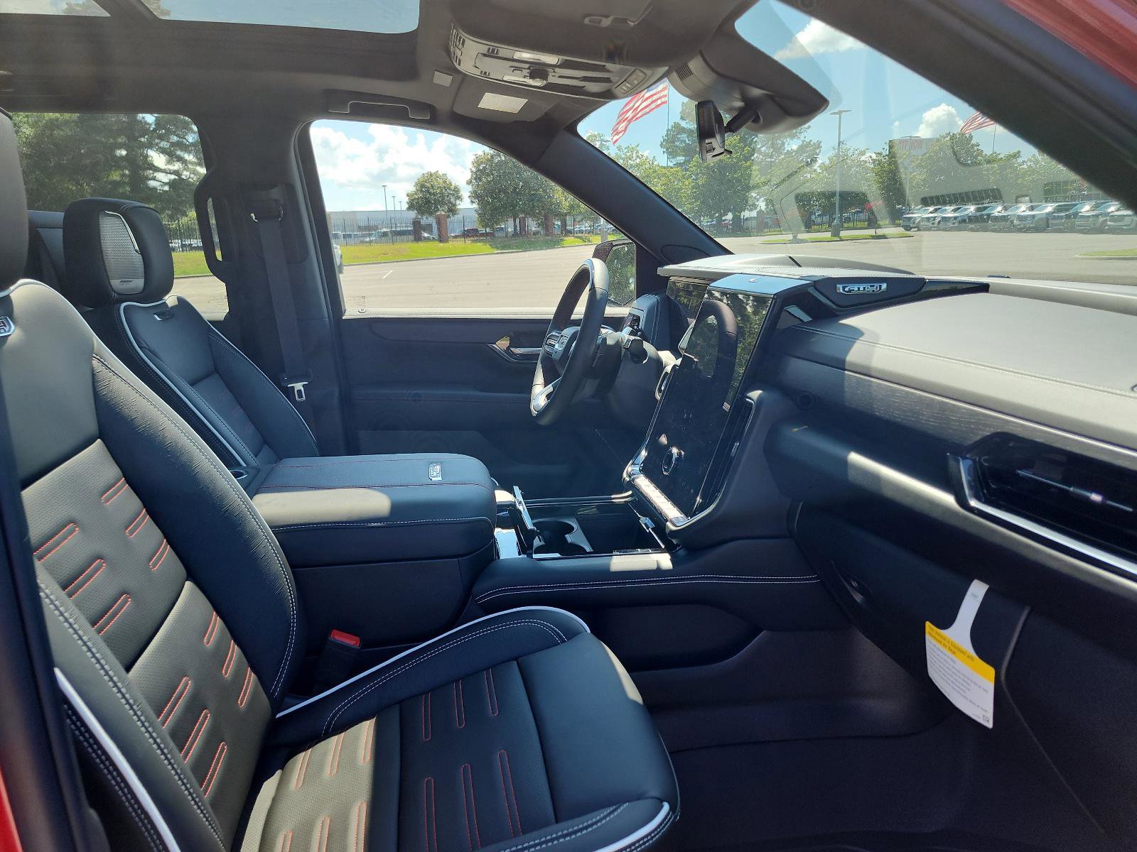 New 2025 GMC Yukon AT4 Ultimate w/ LPO, Floor Liner Package image 6
