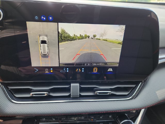 New 2027 Chevrolet Equinox RS w/ Safety and Technology Package FWD image 31