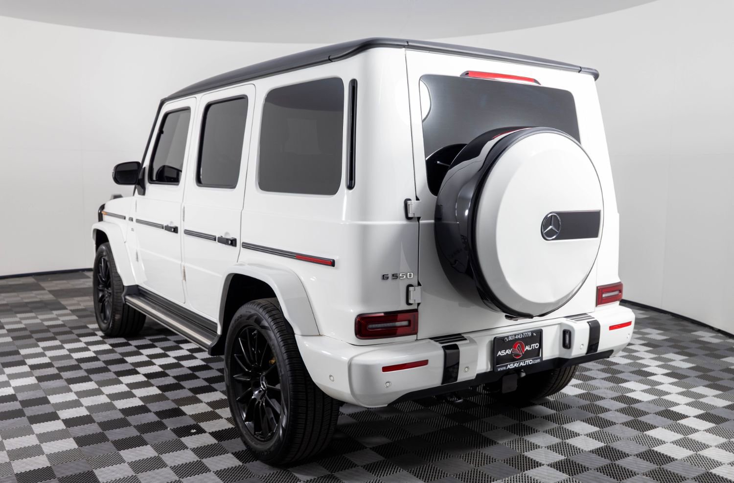 Used 2023 Mercedes-Benz G 550 image 5