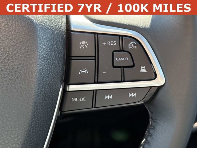 Used 2025 Toyota Grand Highlander AWD image 23