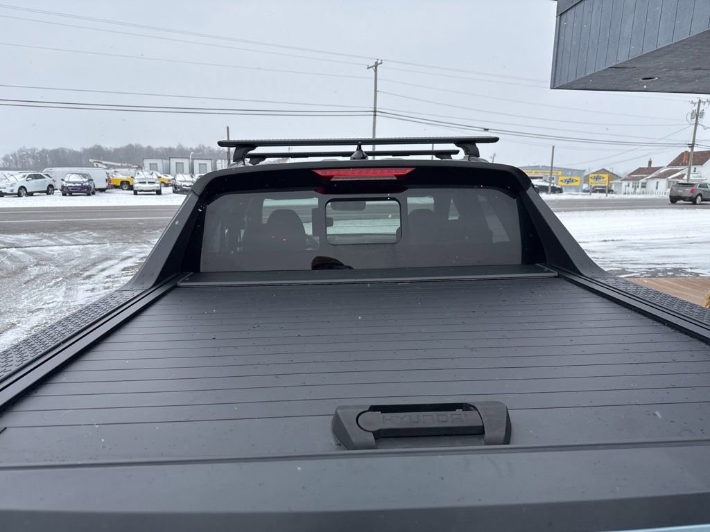 Used 2023 Hyundai Santa Cruz SEL Premium image 9