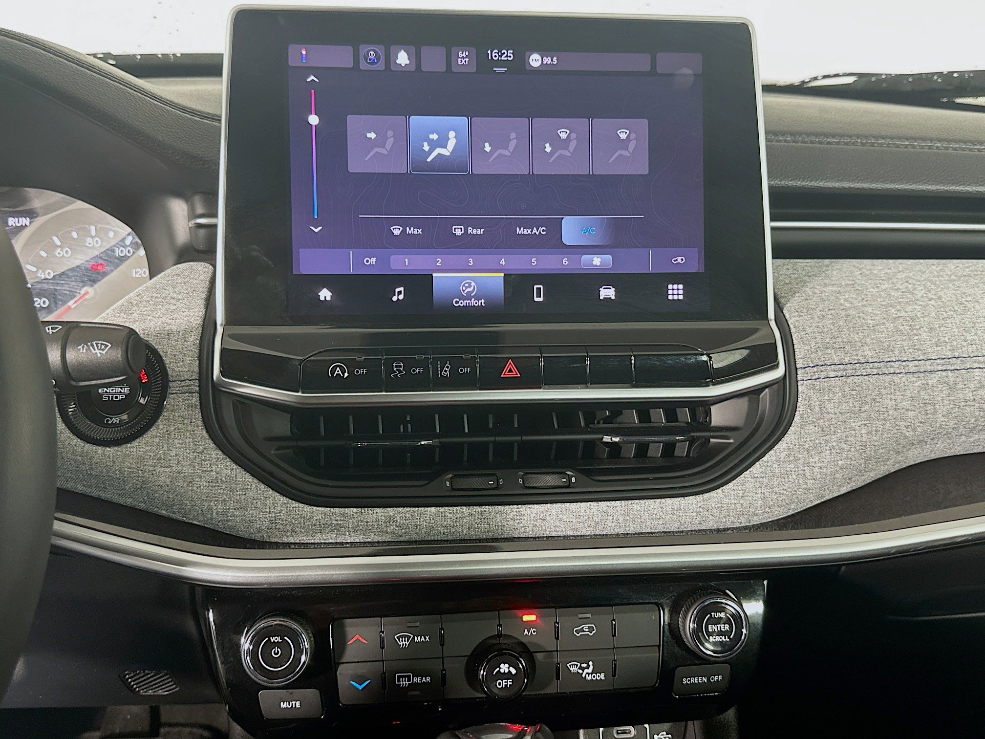 Used 2022 Jeep Compass Latitude w/ Sun and Sound Group image 23