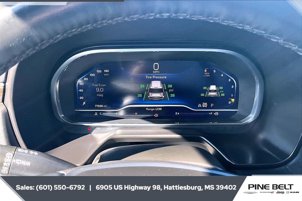 Used 2023 Chevrolet Suburban Premier image 14