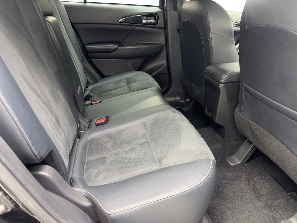 Used 2024 Mitsubishi Eclipse Cross SE image 39