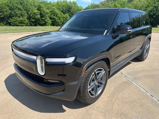 Used 2025 Rivian R1S Adventure AWD/4WD image 1