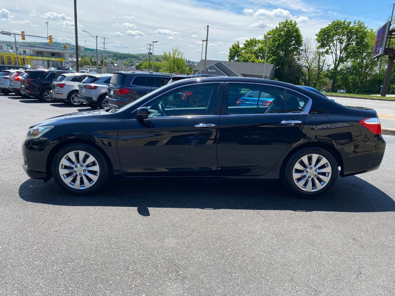 Used 2015 Honda Accord EX image 6