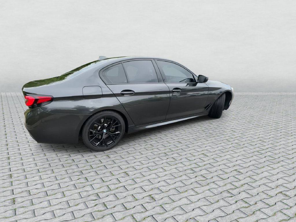 Used 2023 BMW 540i xDrive w/ Executive Package AWD/4WD image 8