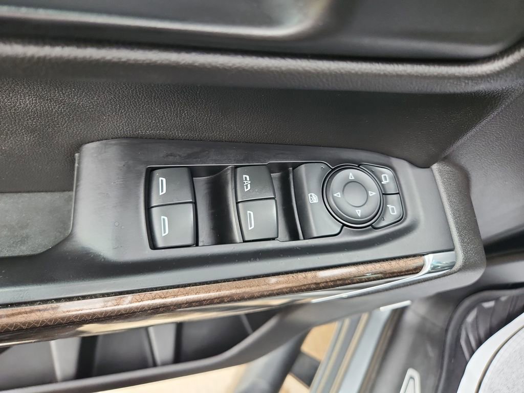 Used 2021 Chevrolet Silverado 1500 LT Trail Boss w/ Convenience Package II AWD/4WD image 25