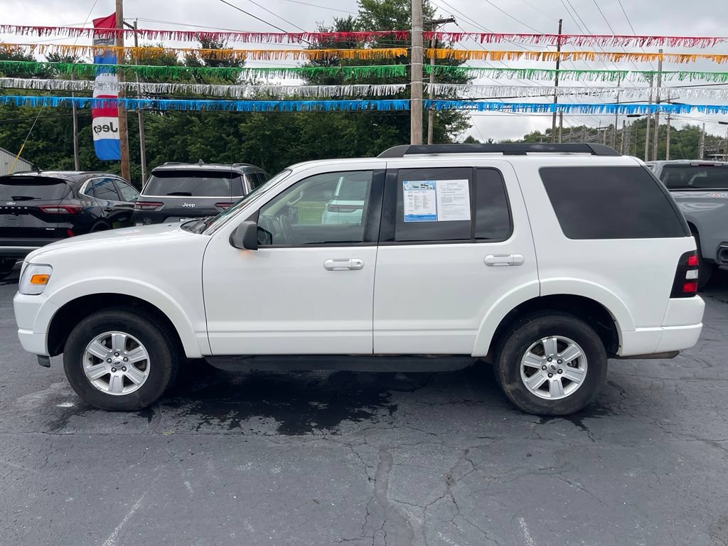 Used 2010 Ford Explorer XLT AWD/4WD image 9