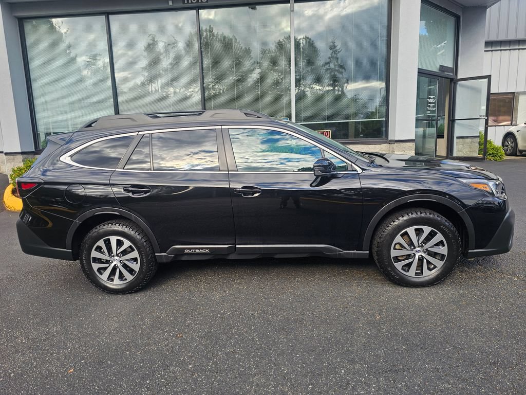 Used 2022 Subaru Outback Premium w/ Tech Package 1 AWD/4WD image 8