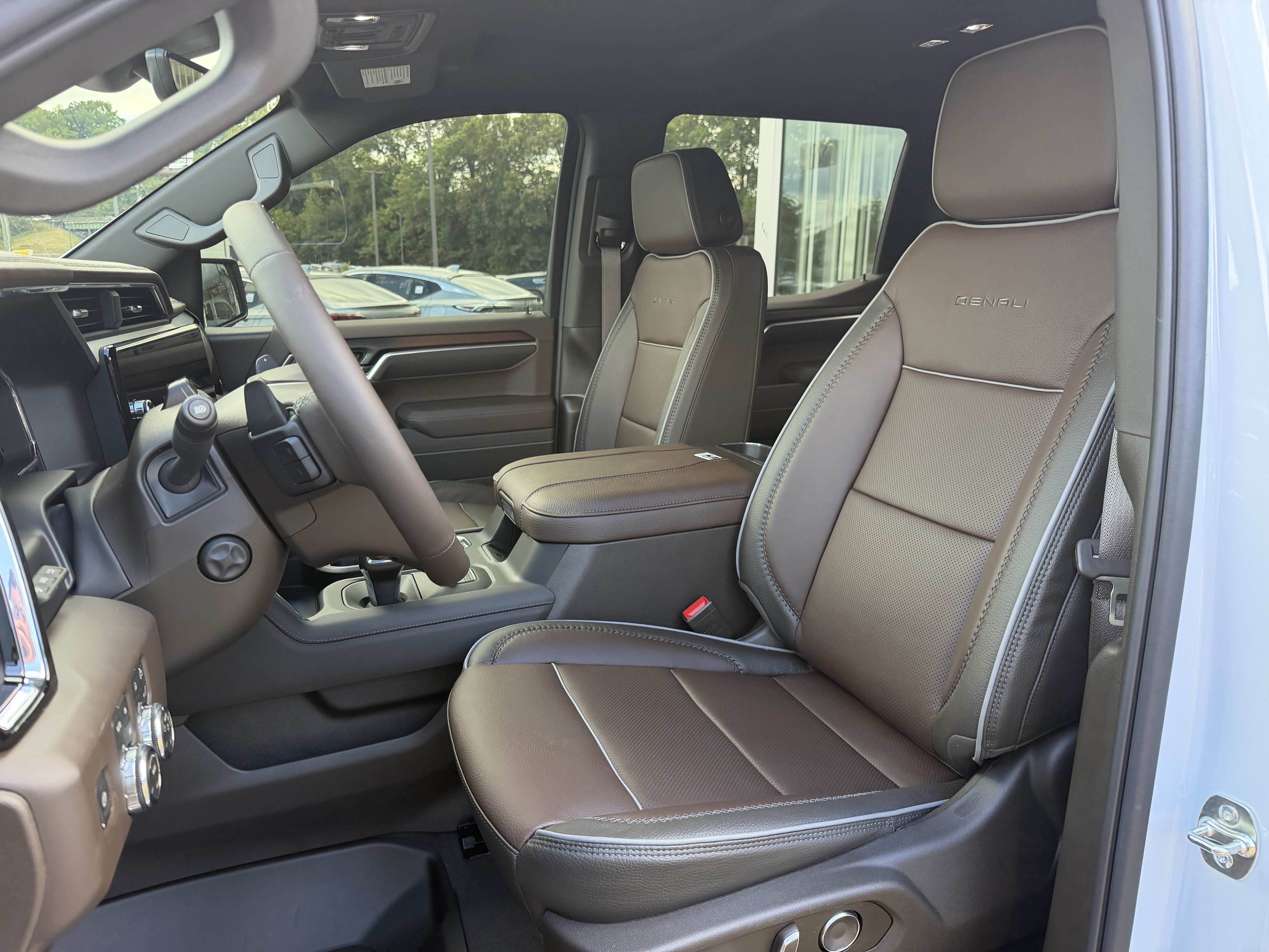 New 2026 GMC Sierra 1500 Denali AWD/4WD image 13