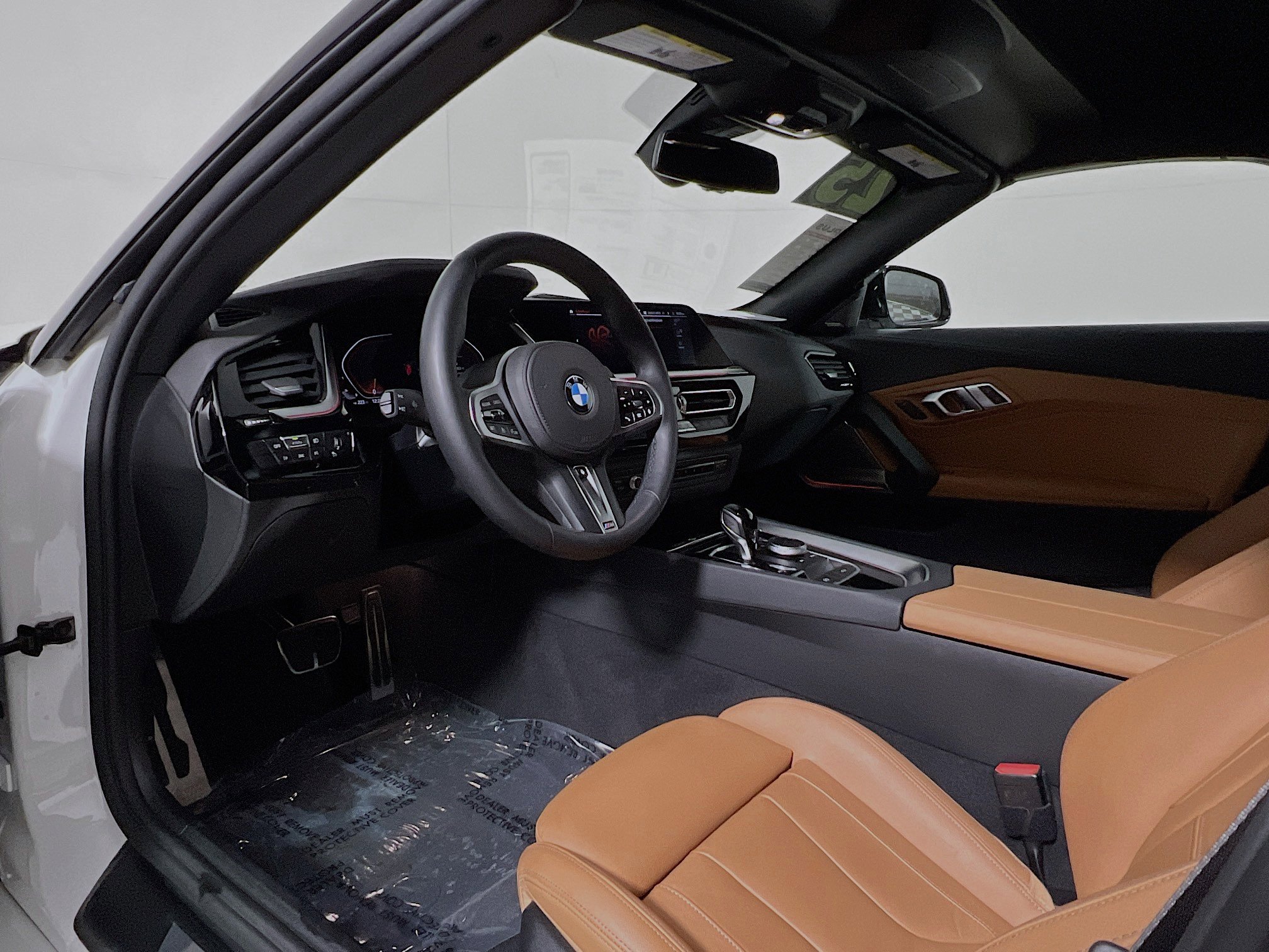 Used 2025 BMW Z4 sDrive30i w/ Premium Package image 29