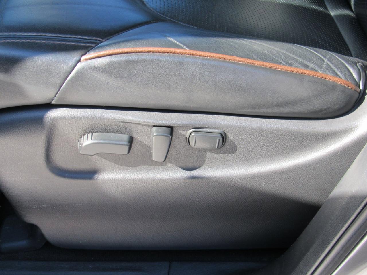 Used 2017 Nissan Armada Platinum w/ Captain Seat Package image 13