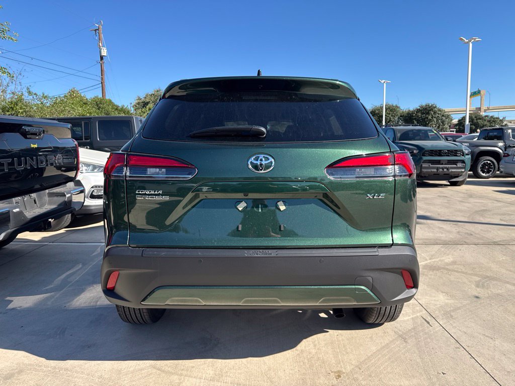 New 2026 Toyota Corolla Cross XLE FWD image 3