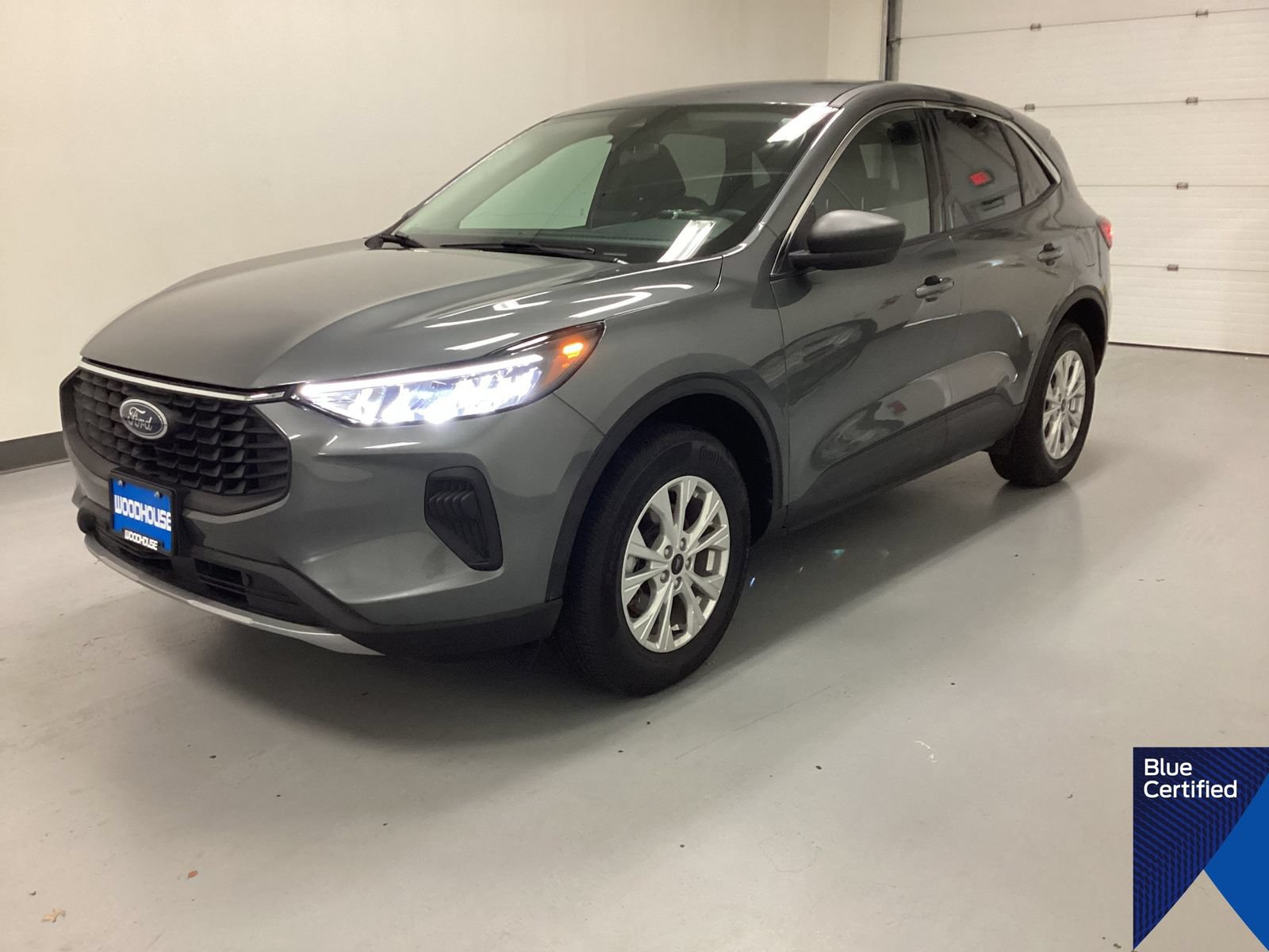 Certified 2024 Ford Escape Active AWD/4WD image 1