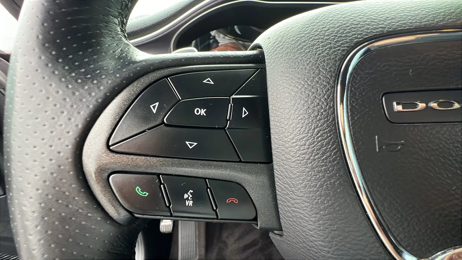 Used 2018 Dodge Challenger GT w/ Driver Convenience Group image 19