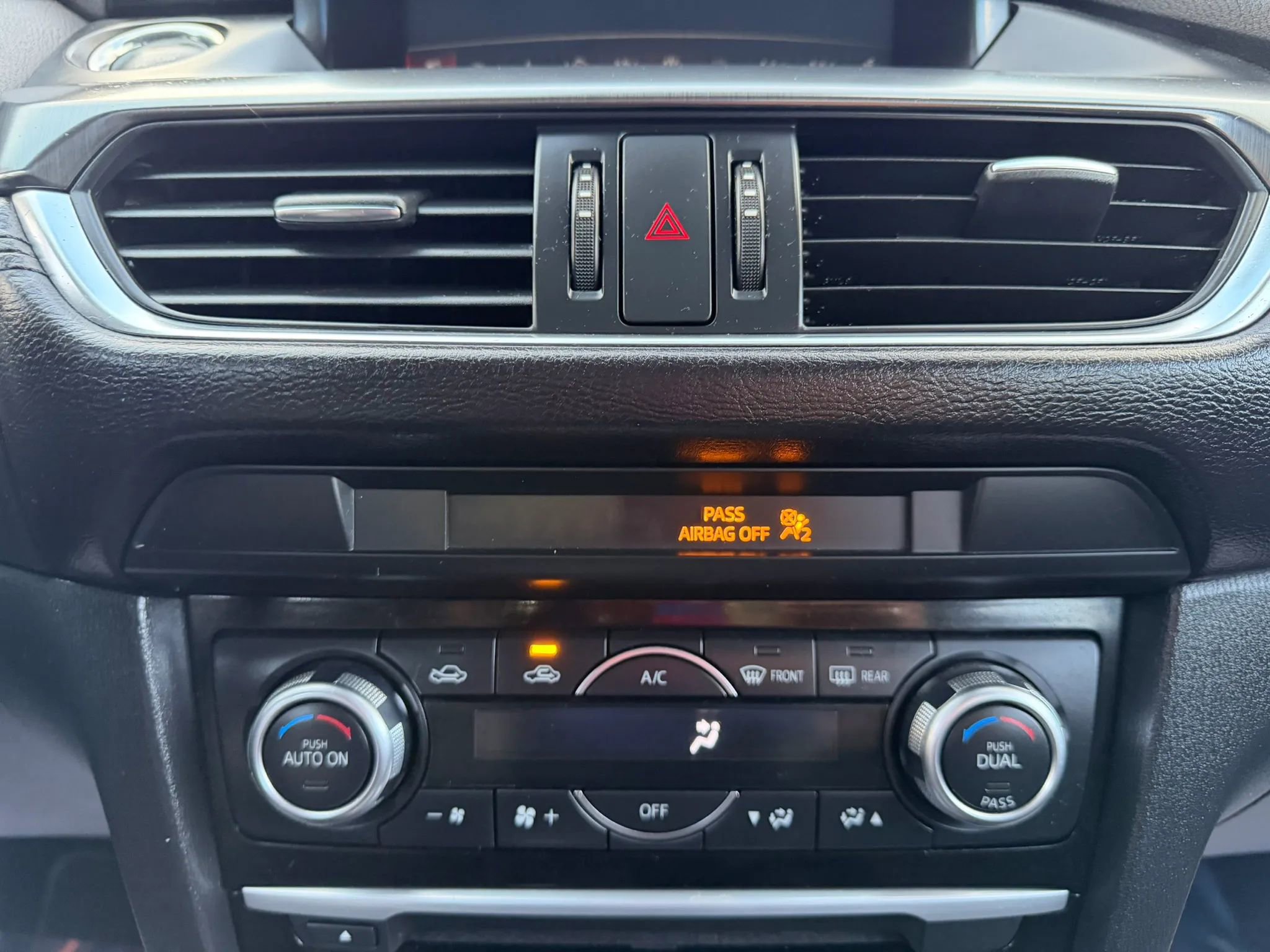 Used 2017 MAZDA MAZDA6 Touring image 22