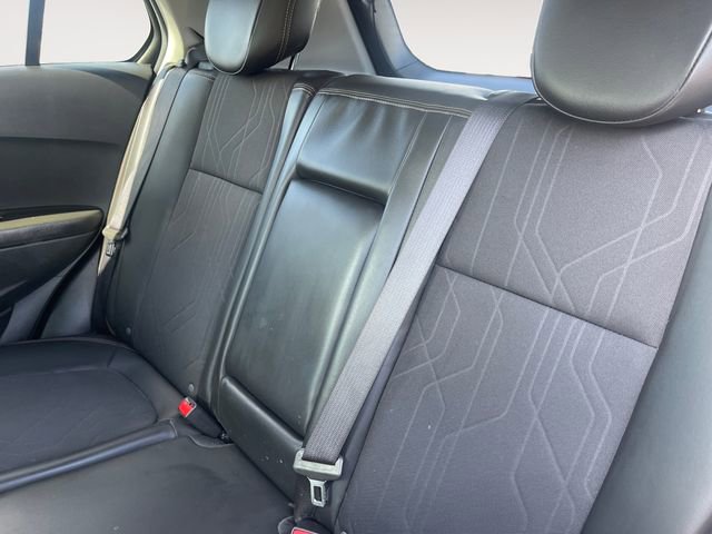 Used 2022 Chevrolet Trax LT w/ LT Convenience Package FWD image 13