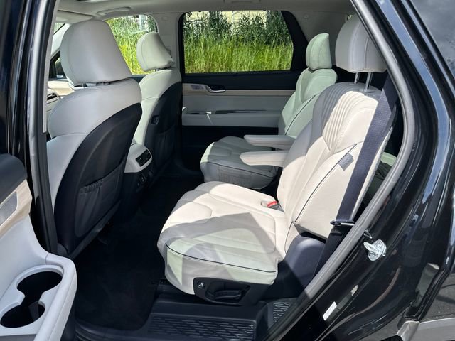 Used 2024 Hyundai Palisade Limited image 21