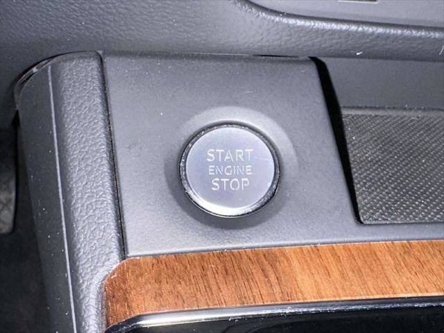 Used 2022 Audi Q5 2.0T Premium w/ Convenience Package AWD/4WD image 24