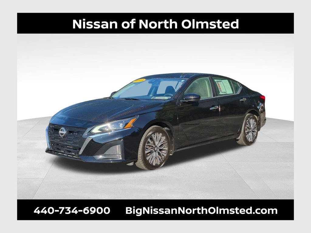 Certified 2023 Nissan Altima 2.5 SV AWD/4WD image 1