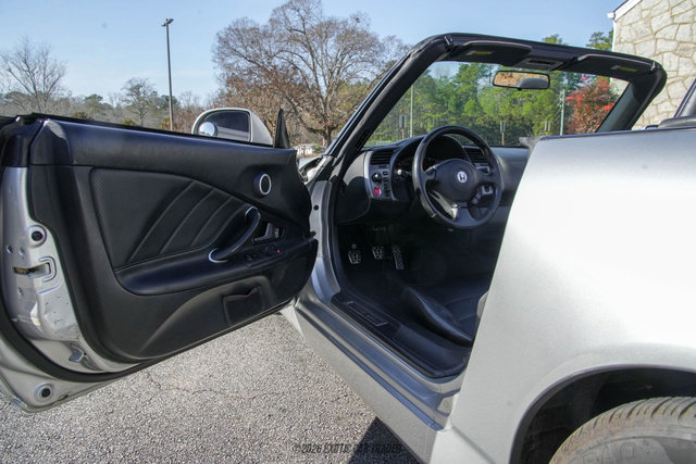 Used 2002 Honda S2000 image 25
