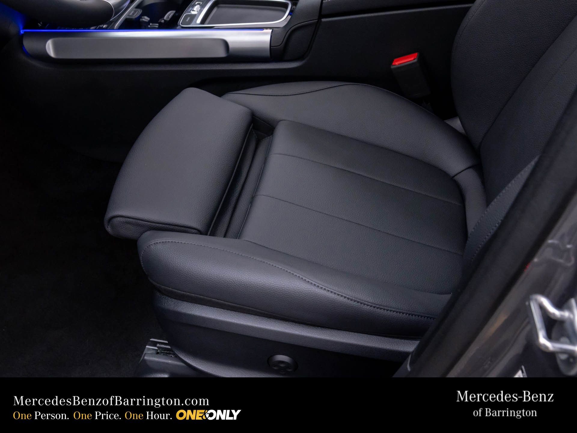 New 2026 Mercedes-Benz GLB 250 4MATIC image 19