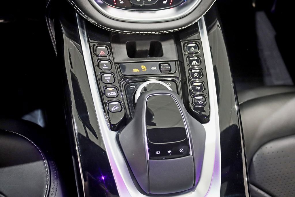 Used 2021 Aston Martin DBX AWD/4WD image 29
