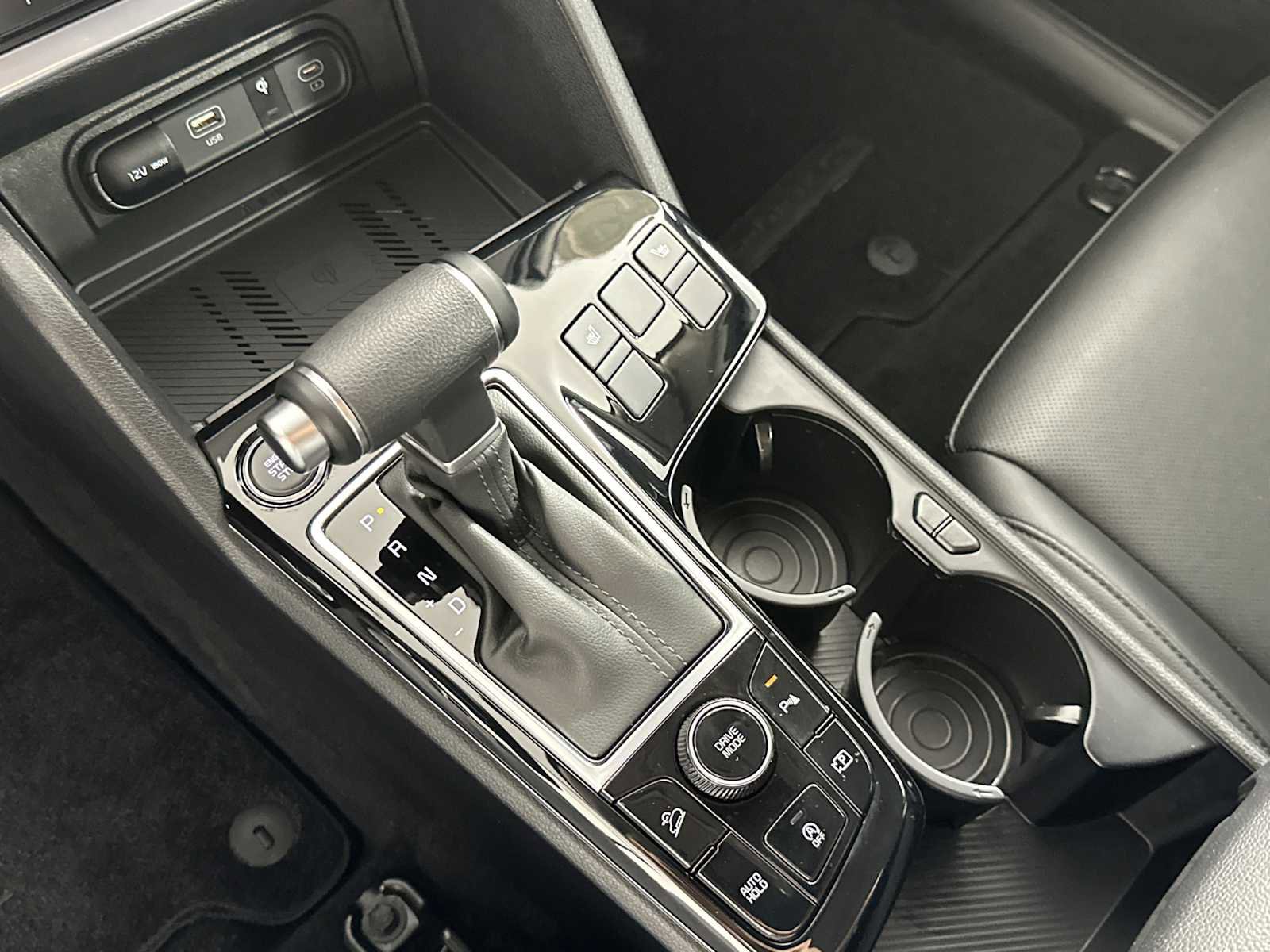 Used 2025 Kia Sportage EX w/ Premium Package image 22