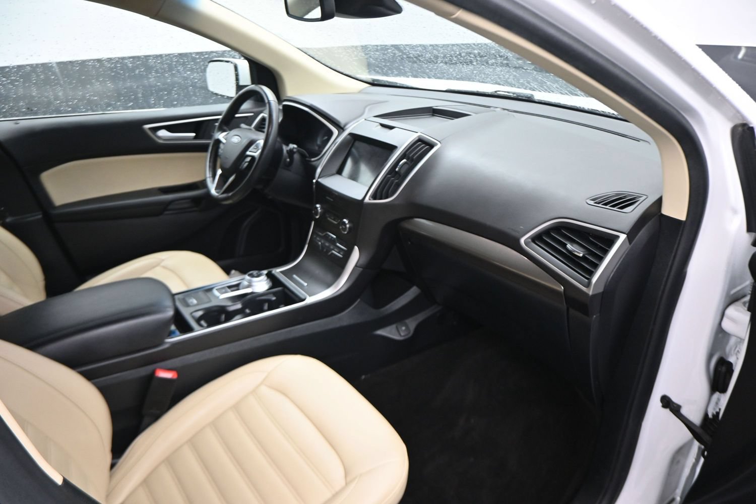 Used 2020 Ford Edge SEL FWD image 8