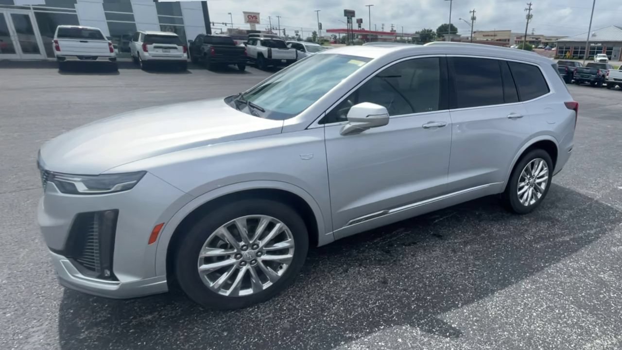 Used 2020 Cadillac XT6 Premium Luxury FWD image 6