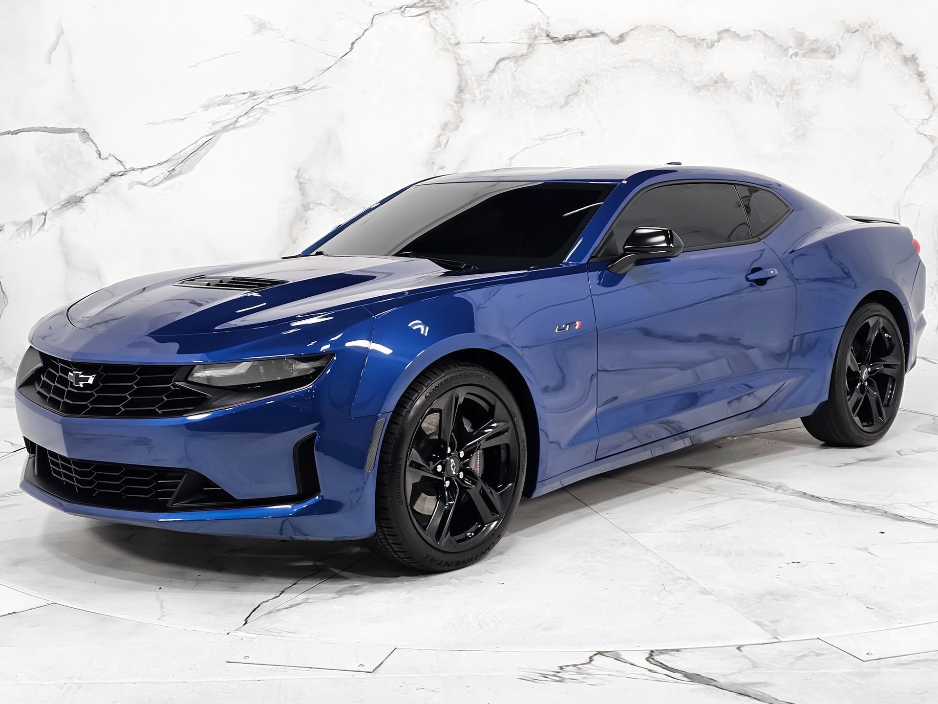 Used 2022 Chevrolet Camaro LT RWD image 6
