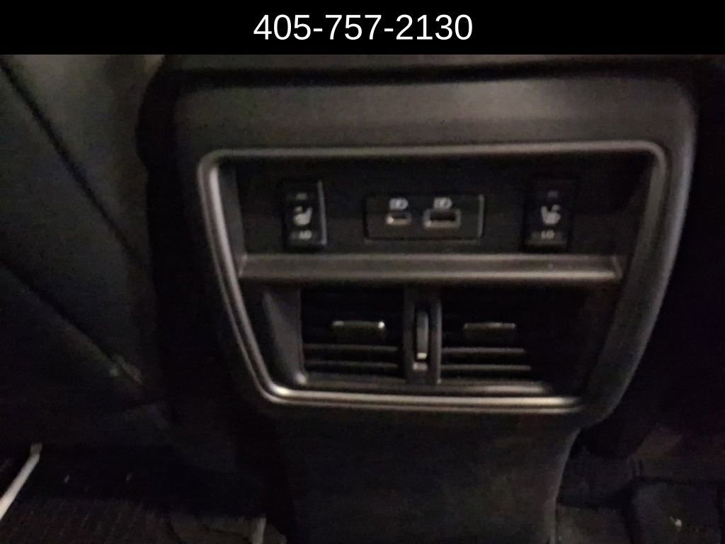 Used 2024 Nissan Murano SL image 10