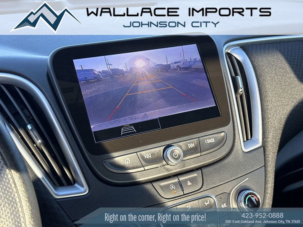 Used 2024 Chevrolet Malibu LT FWD image 25