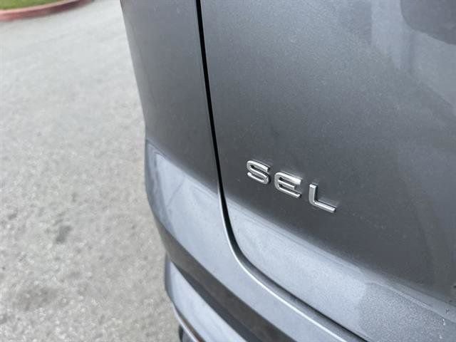 New 2025 Volkswagen Atlas Cross Sport SEL Premium R-Line image 12