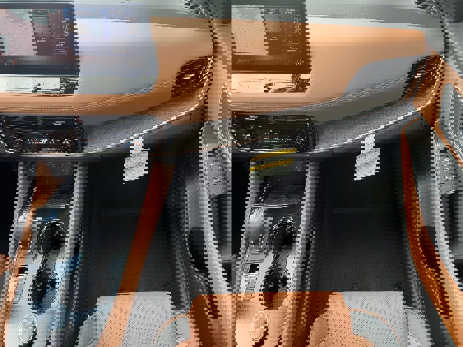 New 2026 Nissan Rogue Platinum w/ Platinum Premium Package image 16