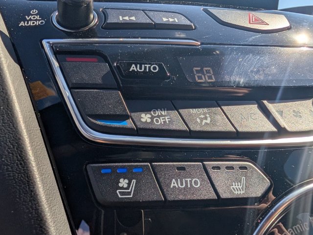 Used 2023 Acura RDX w/ Advance Package FWD image 23